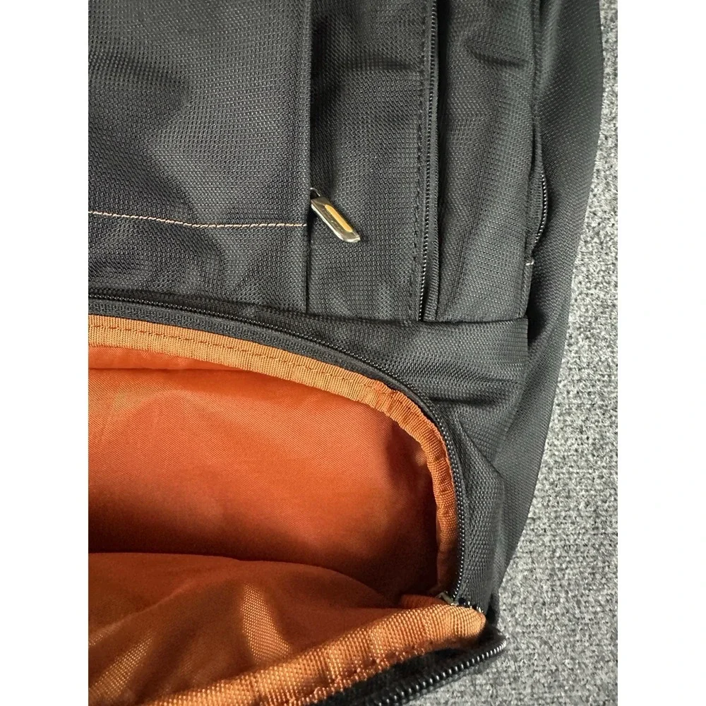 Briggs & Riley-High End Luggage-Verb Live Backpack-VB415-4-Multiple Compartments